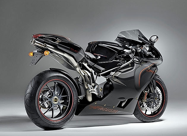 The chassis features a modern motorcycle suspension tech and high-tech heart is a 1000 cc engine. Slap bike accelerates to a speed of 300 kilometers per hour.