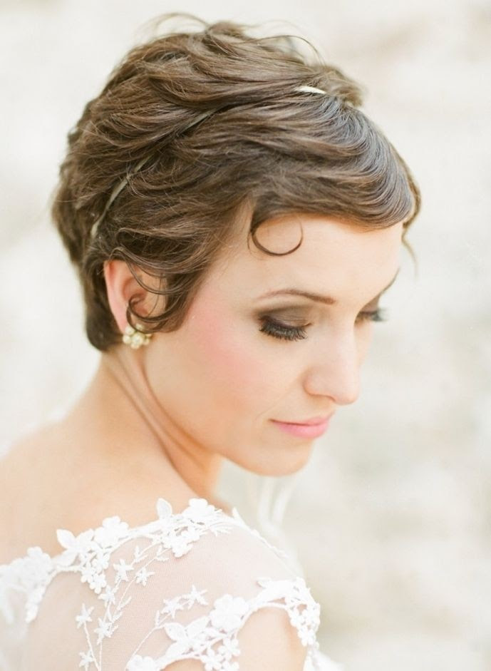 29 Short Hair Wedding Updo New Concept
