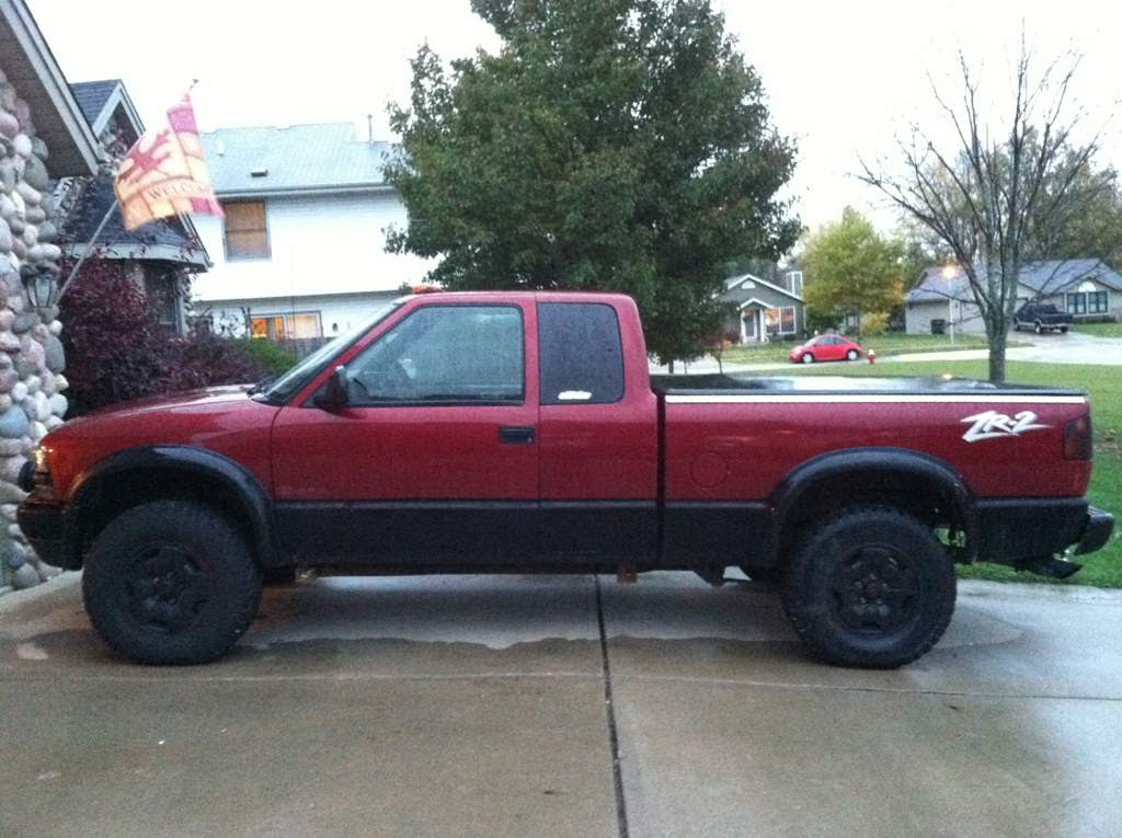 98 Chevy S10 - Blender Boyz