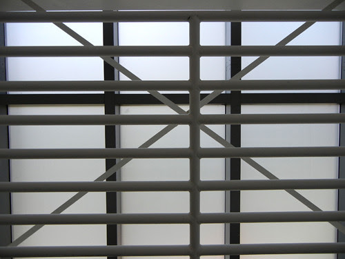 Modern Lines 2847