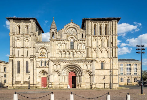 attractions Église Sainte-Croix de Bordeaux Bordeaux