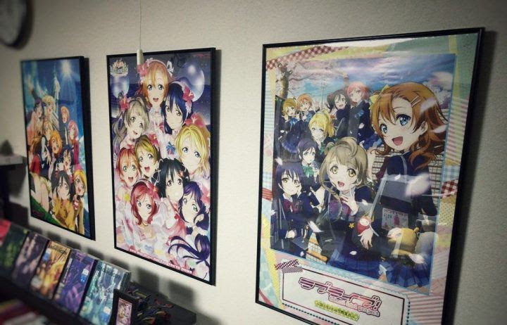 上ポスター 飾り 方 アニメ 最高のアニメ画像