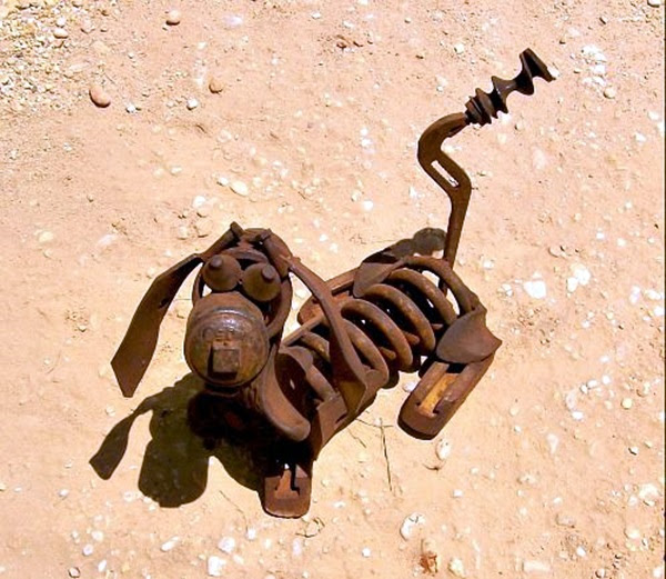 Utterly Beautiful Rusted Metal Art Works (12)