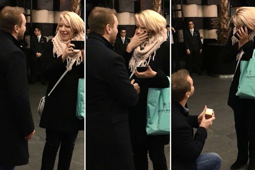 It's time for another marriage proposal story! This Christmas-themed one even has a video!