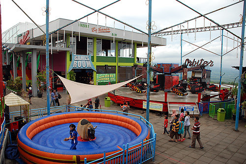 Surabaya Batu Tour - 7th 9th Jan 2011