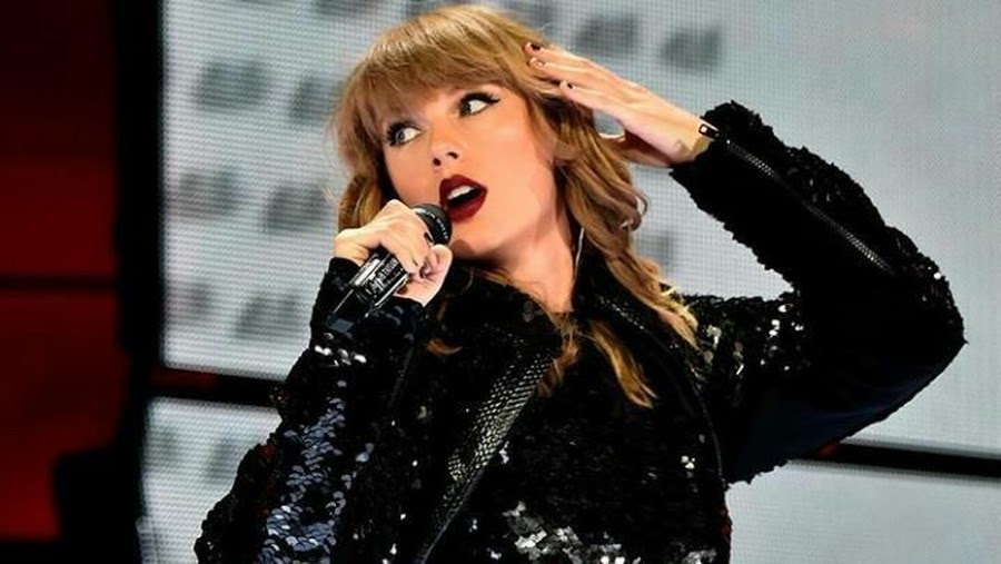 Lirik Lagu We Are Never Ever Getting Back Together Taylor Swift