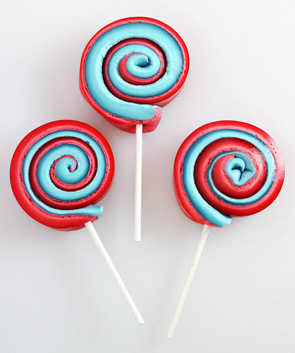 4th of July Marshmallow Pinwheels
