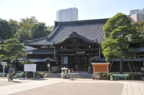 After Japan trip 2011 - day 2. Tokyo - Sengakuji.