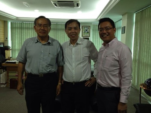 Robin met and discuss palm oil technicals with mr  David Tiong Chiong Ong Managing Director of Rimbunan Sawit bhd
