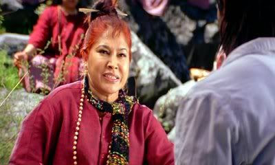 http://i347.photobucket.com/albums/p464/blogspot_images1/Desamuduru/PDVD_331.jpg