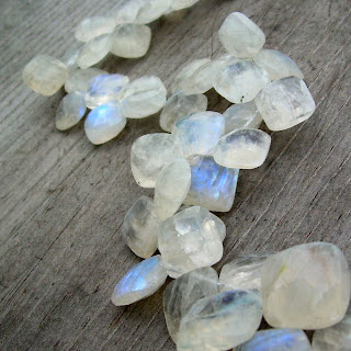 rainbow moonstone briolette