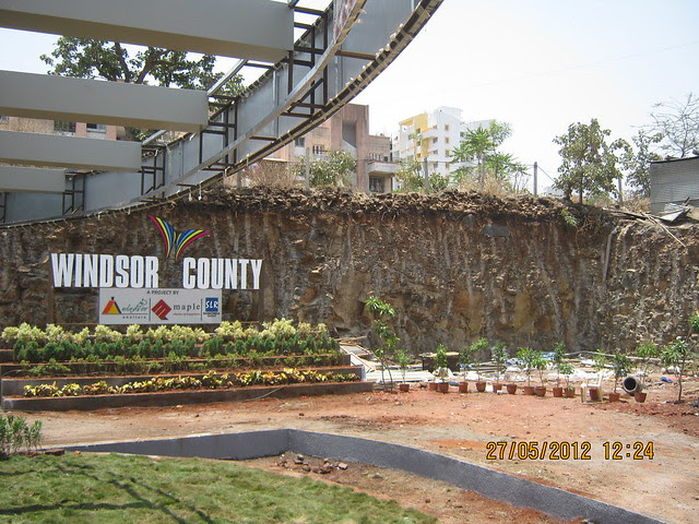 Cutting the hill - Visit Windsor County, 1 BHK 2 BHK & 3 BHK Flats near Reelicon Garden Grove, Datta Nagar, Ambegaon Budruk, Pune 411046