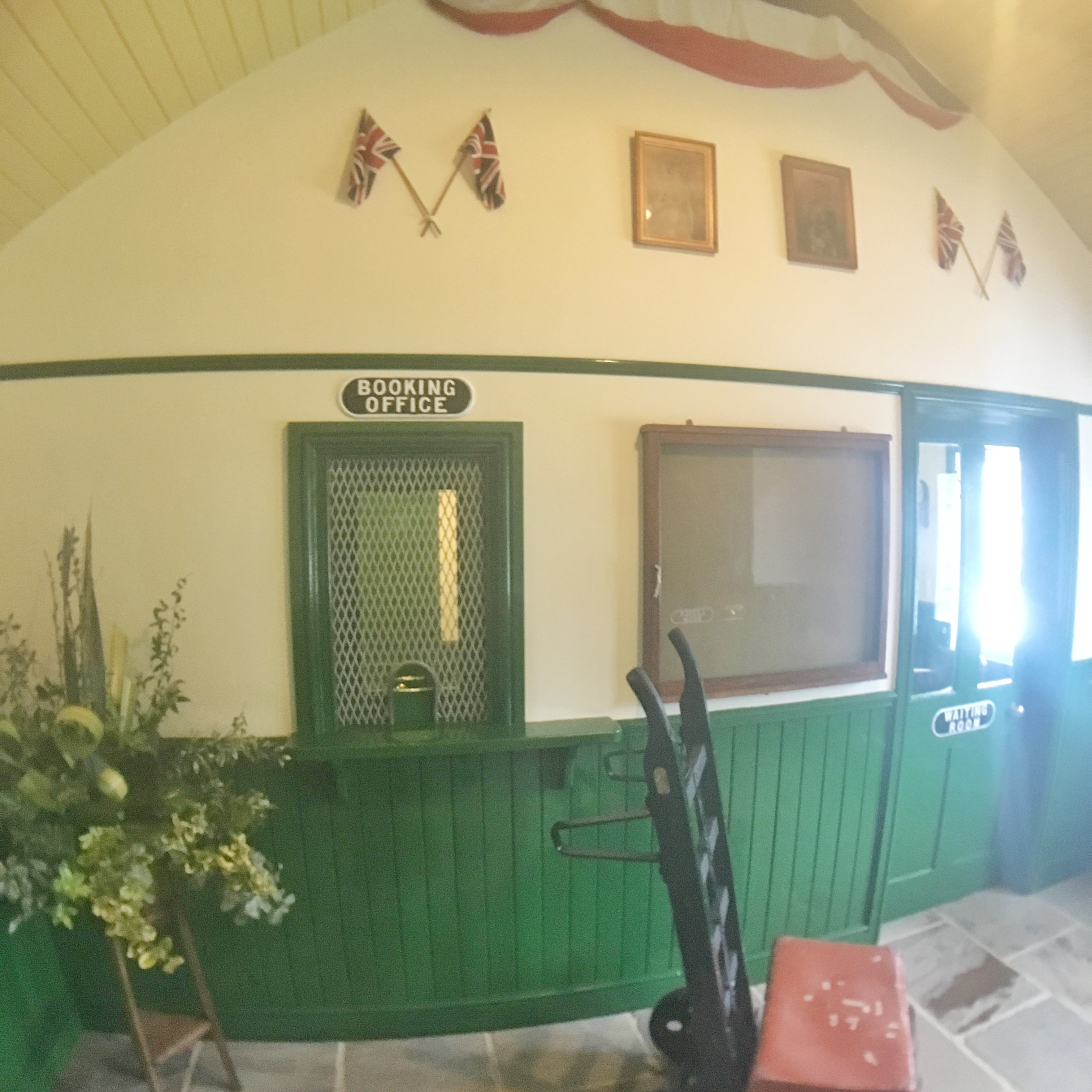 Review: Afternoon Tea At Carriages Of Cambridge