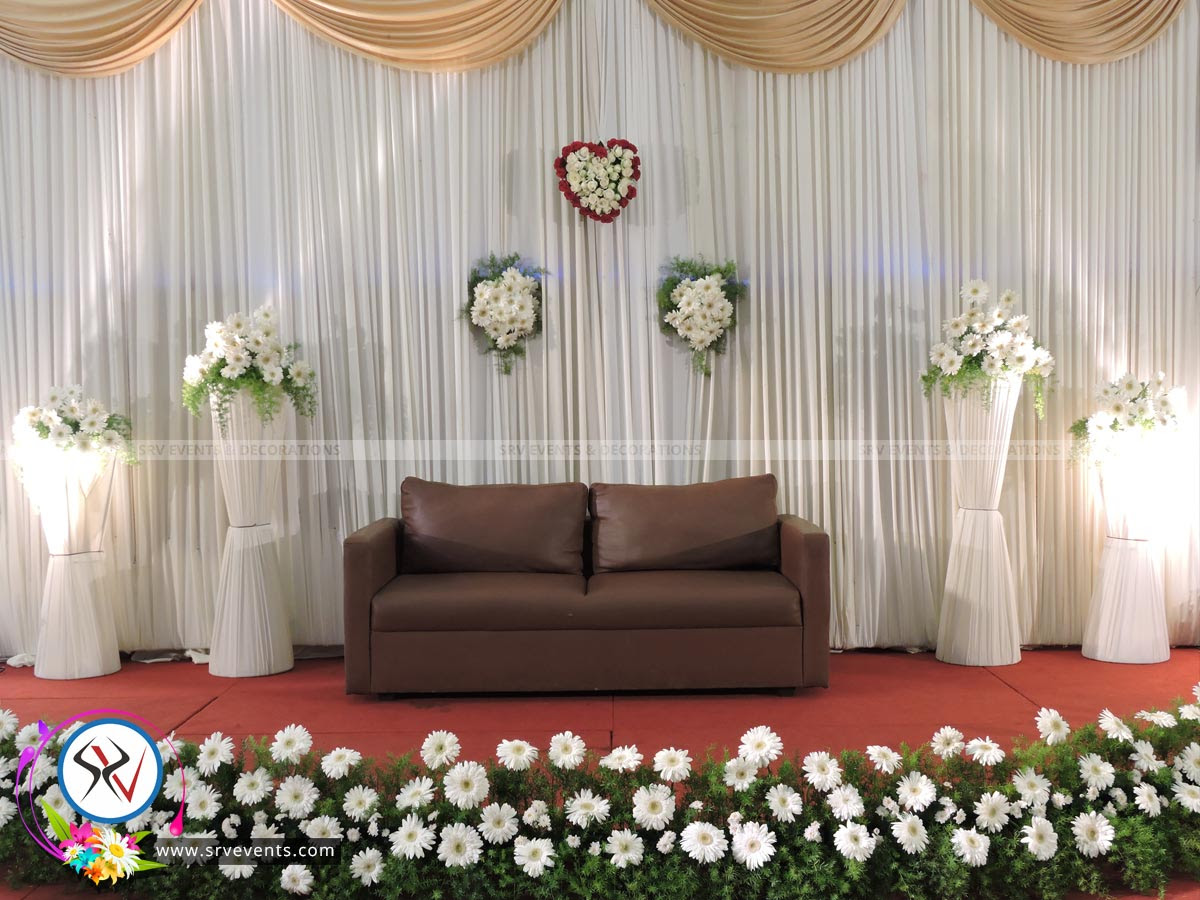 Desain Pernikahan Kerala Wedding Reception Stage Decorations