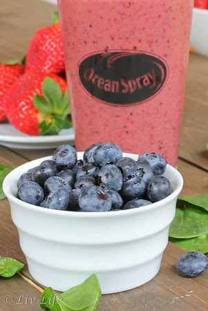 Blueberrys with Ocean Spray's Mixed Berry Smoothie