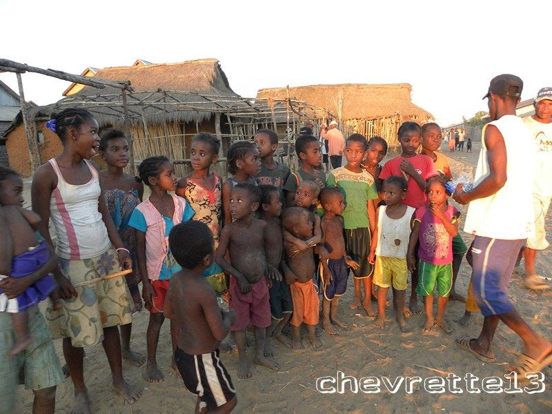 http://i1252.photobucket.com/albums/hh578/chevrette13/Madagascar/DSCN1938Copier_zpsc902fb1f.jpg