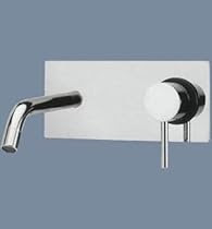 Justyna Chrome Proteus Wall Faucet
