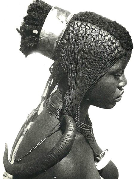 Africa | For centuries the Ngandjera and Kwaluudhi have occupied the western regions of the area formerly known as Ovamboland. In the past the coiffures worn by their girls and women were of such stunning beauty that they were known far beyond their tribal areas. ca. 1940s | Photo: A. Schertz, Collection Antje Otto