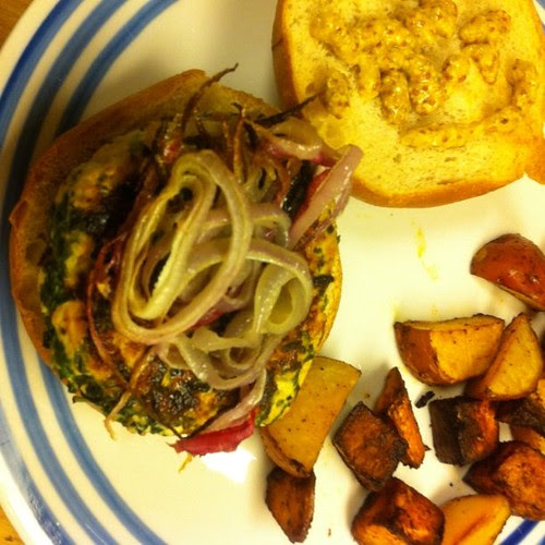 Spinach & Goat Cheese Turkey Burger