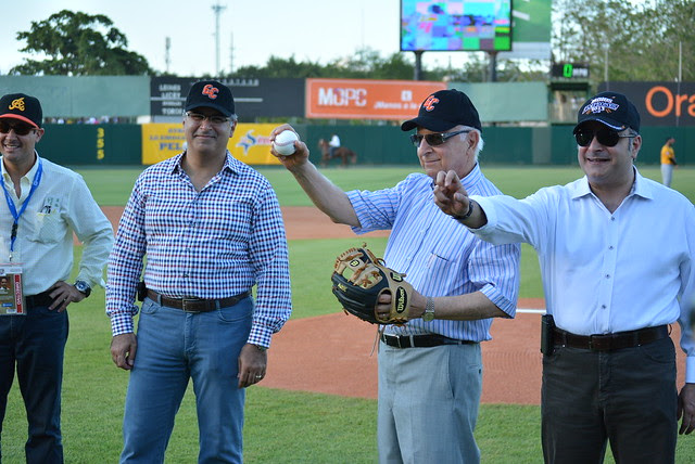 Pelota Invernal Dominicana - Gigantes vs Aguilas