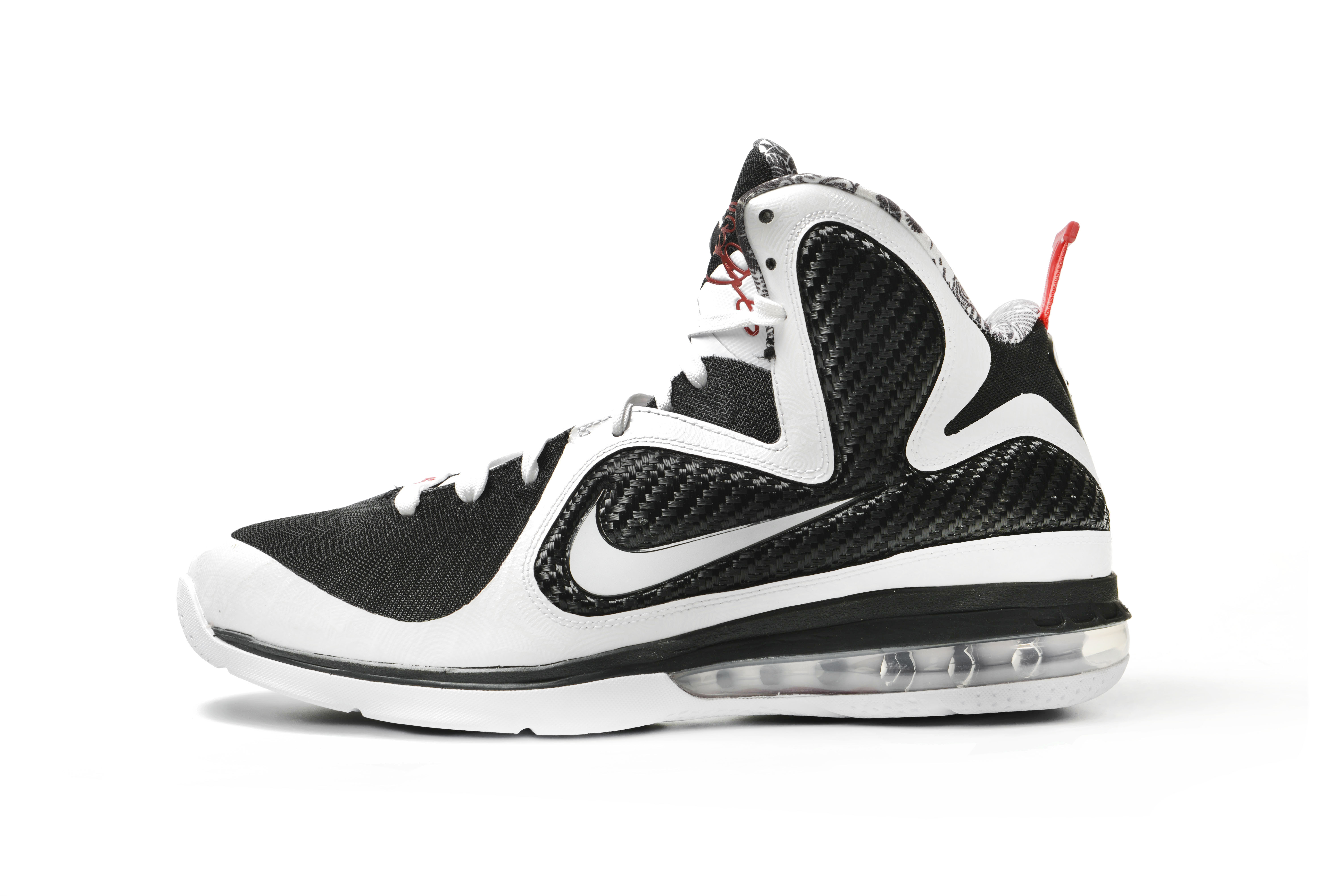 lebron james shoes evolution