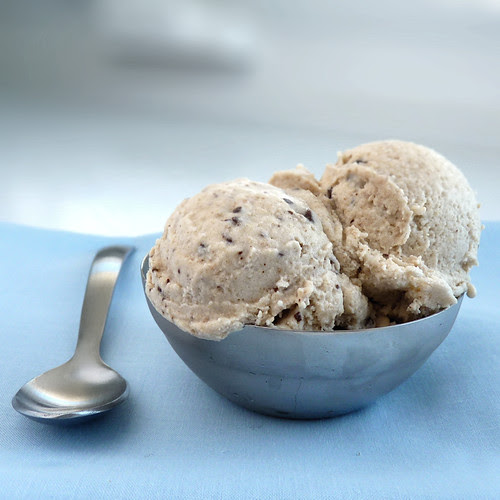 Date-Sweetened Ice Cream