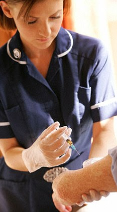 Hospitals missing vital chance to ensure elderly are eating properly as two in three patients Hospitals missing vital chance to ensure elderly are eating properly as two in three patients