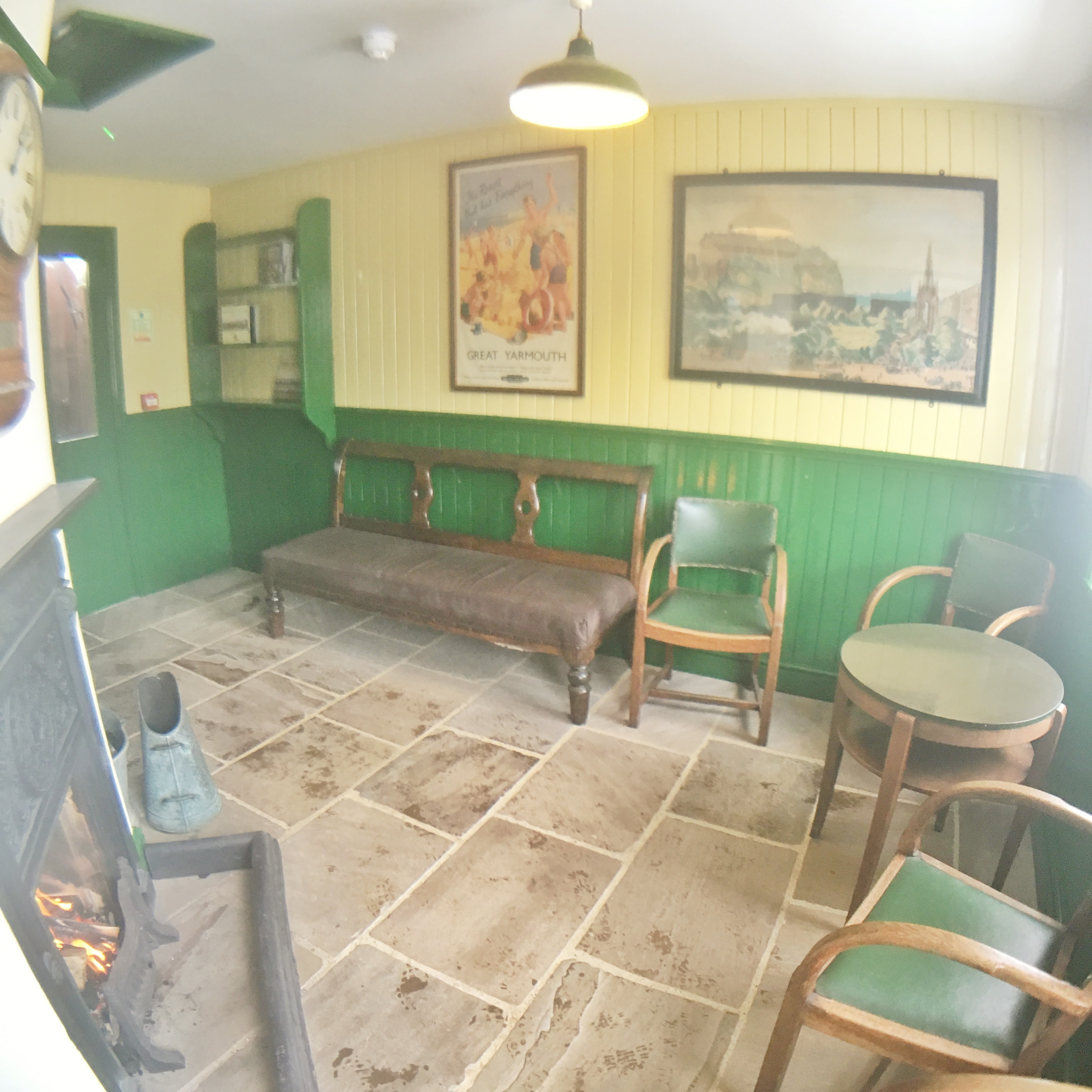 Review: Afternoon Tea At Carriages Of Cambridge