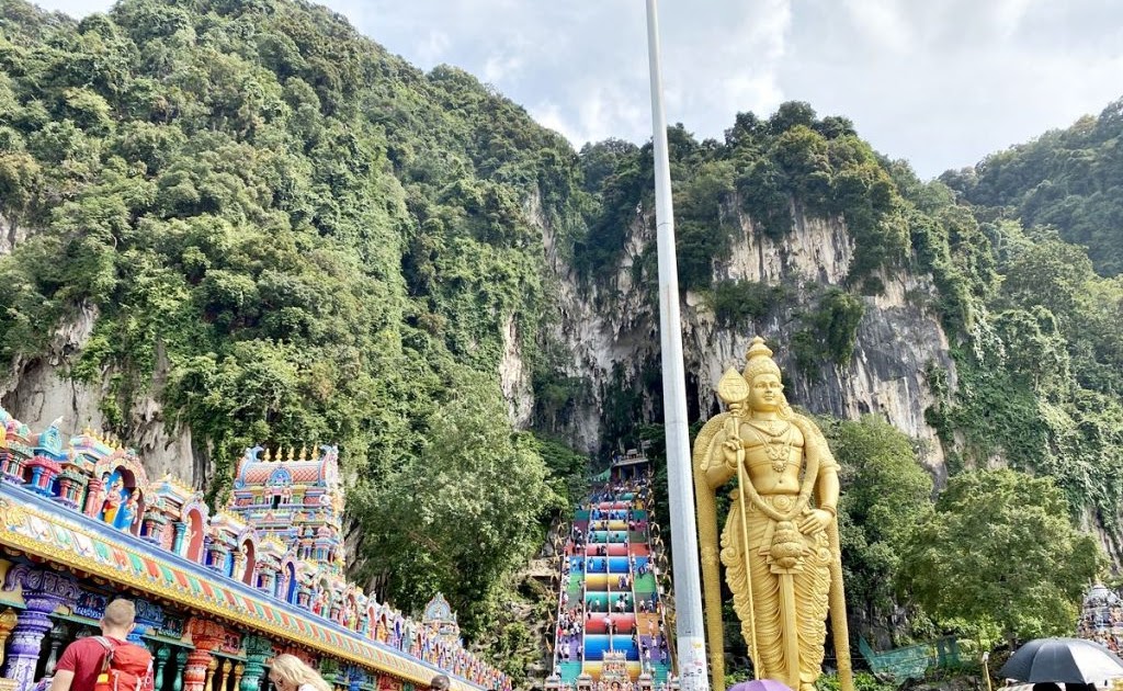Batu Caves Ktm Route  Batu Caves to Kuala Lumpur KTM Komuter Train