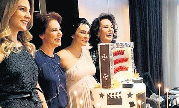 Neslişah Alkoçlar 'baby shower' yaptı
