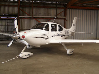Cirrus SR22