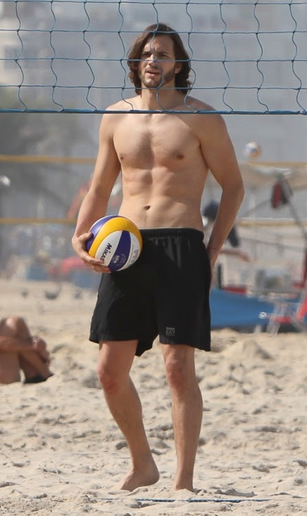 danny way jamie lee curtis shirtless unhas decoradas borboletas