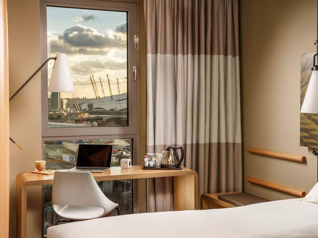 Reviews of ibis London Canning Town in London - Hotel