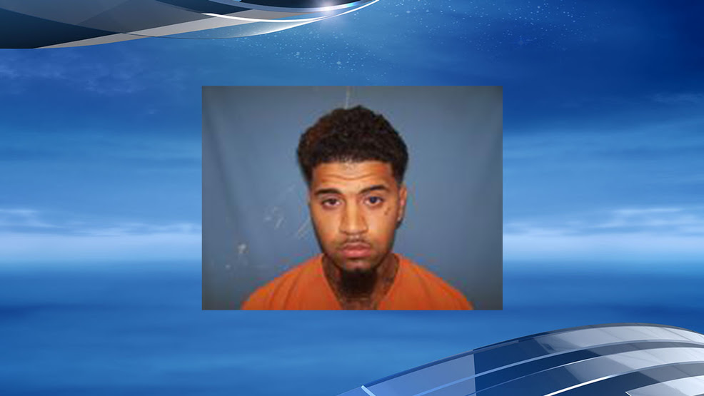 Arkansas security officer shot at nightclub