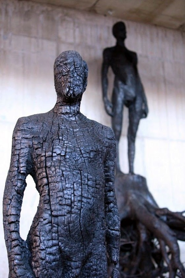 Astonishingly Life-Like Figuratives Sculptures (26)