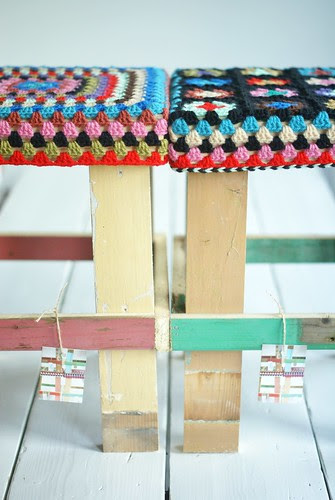 the circus story by wood & wool stool