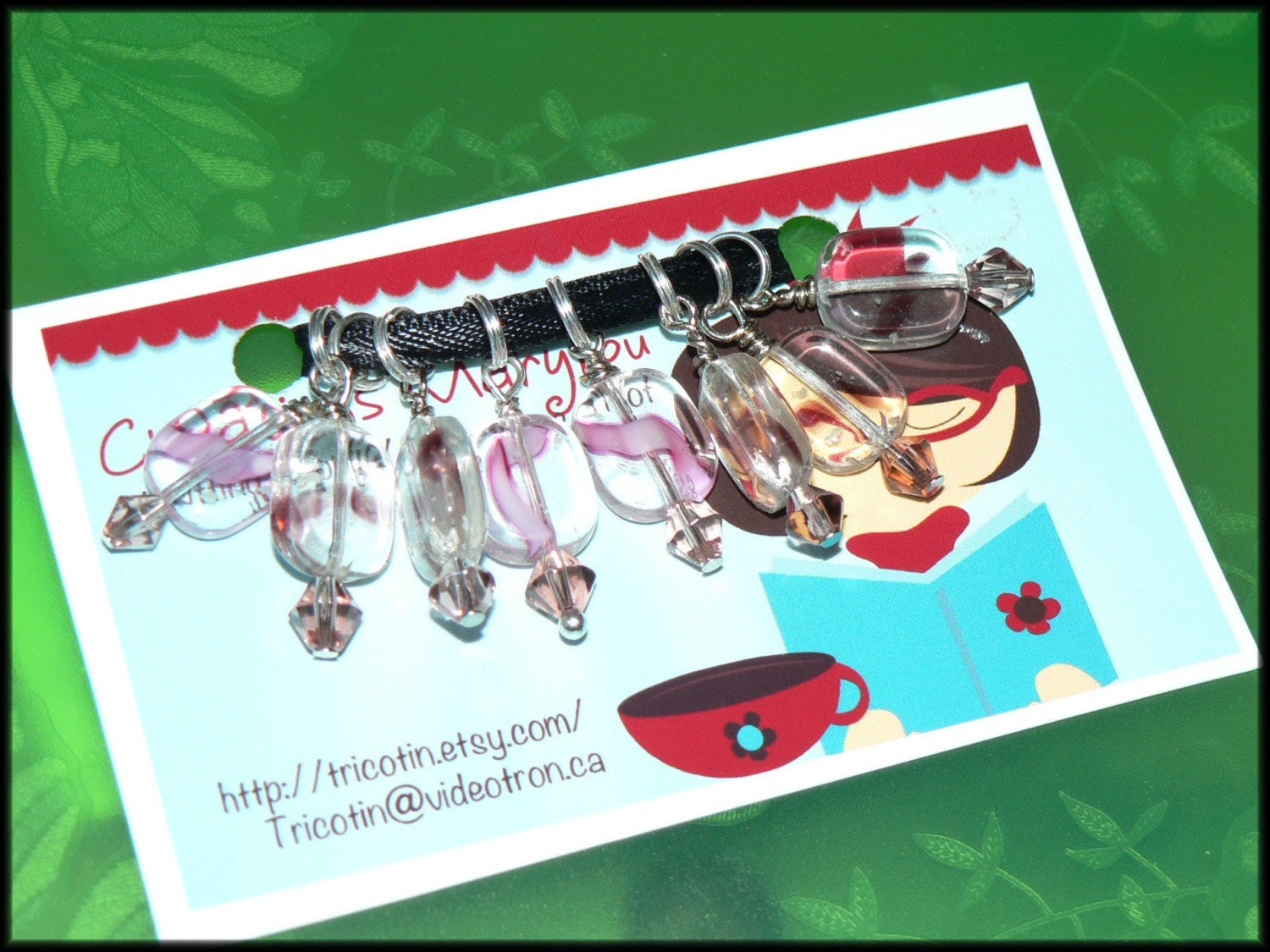 8 Stitch markers/marqueurs de mailles