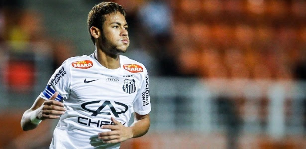 Neymar tem exibido semblante mais fechado durante os jogos do Santos