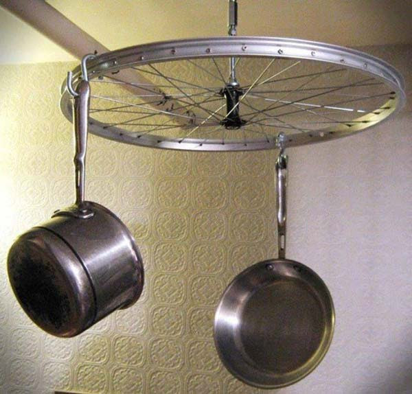 DIY-Crafts-from-Bike-Wheels-07