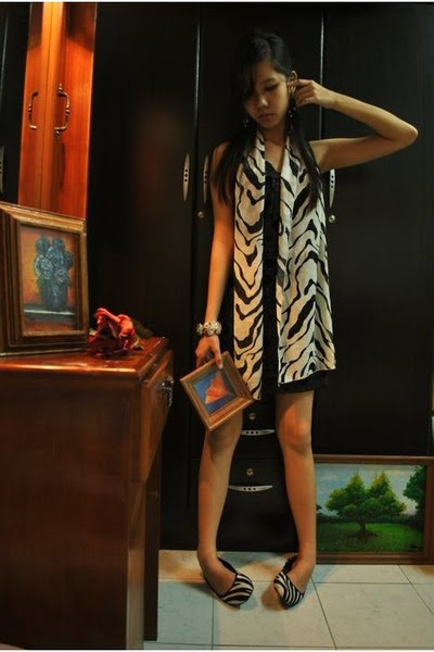 black and white zebra dresses