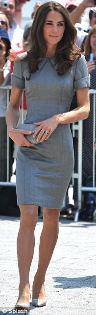 http://i.dailymail.co.uk/i/pix/2011/07/04/article-2011064-0CDA11D200000578-142_196x638.jpg