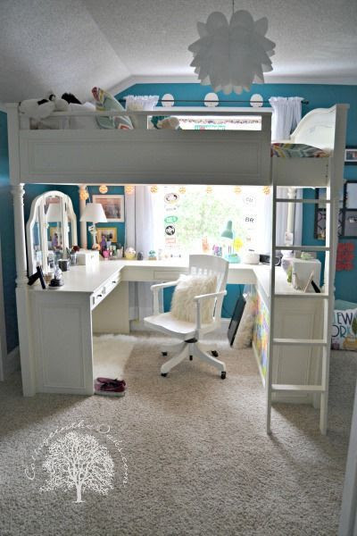 Teen Girl's Bedroom Makeover from Cottage in the Oaks