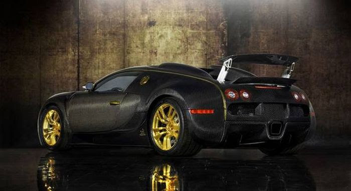 Bugatti Veyron in Gold (17 pics)