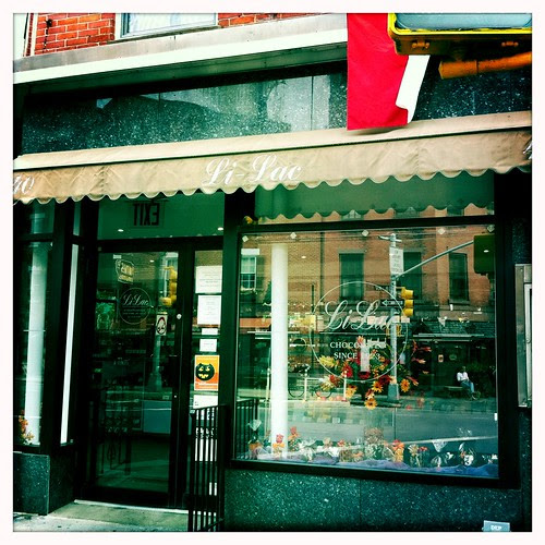Li-Lac Chocolates, 8th Avenue