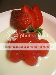 puding strawberry