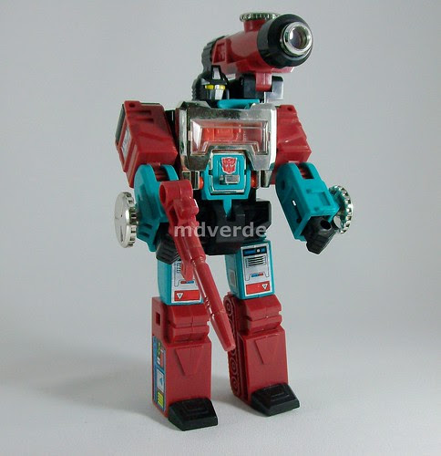 Transformers Perceptor G1 Takara Reissue - modo robot