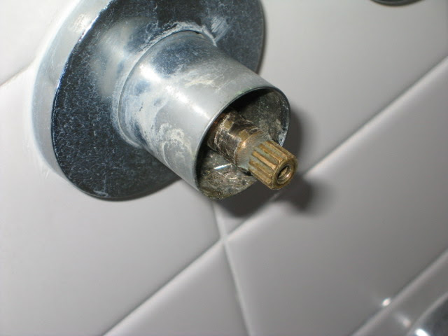 How To Remove Shower Valve, How To Fix A Stuck Bathtub Faucet Handle