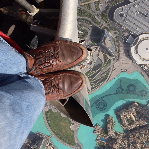 http://twistedsifter.com/2013/03/looking-down-from-top-of-burj-khalifa/
