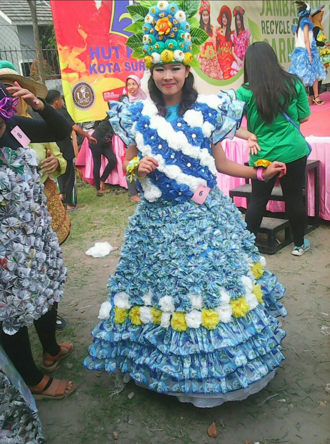 Top Konsep 24 Kostum Karnaval Daur Ulang Kresek