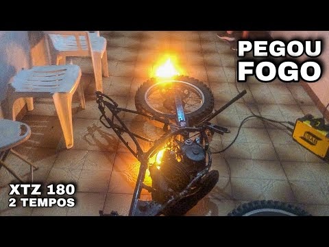 Pegou fogo na XTZ 180 2 tempos